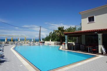 公寓式酒店  Sunrose Beach Apart