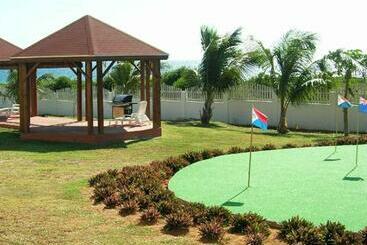 מלון דירות Ocean Terrace Condominiums