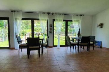 پانسیون Casa Adalmo