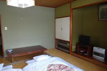 پانسیون Echigo Yuzawa Hirokawa