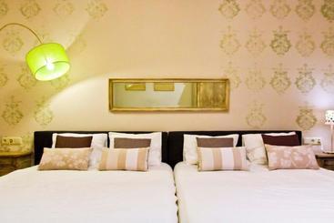 膳宿费 Enjoy Comfort