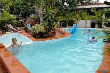 پانسیون Happy Family Guesthouse