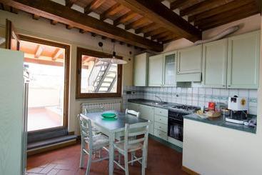 آپارتمان Casa Torre