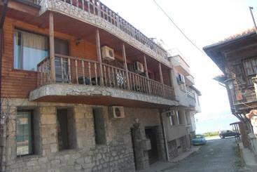 بنسيون Guest House Antoaneta