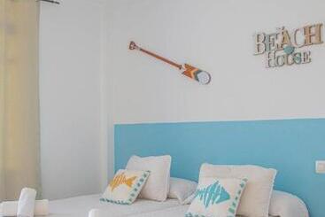 펜션 La Esperanza Beach  Zona Pubs Y Restaurantes