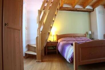 膳宿费 Stalut Das Puestines