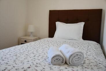 پانسیون Alojamentos Vitinho   Vila Nova Milfontes