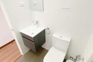 بنسيون Hostal Buró