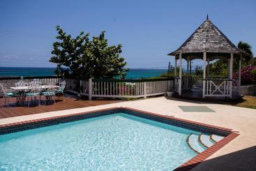 Sol Mar Villa - Duncans