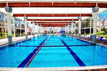 Апарт-отель Caesarea Vacation Rooms