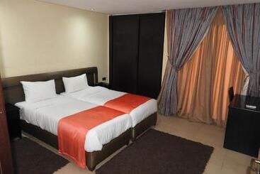 هتل آپارتمان Résidence Vladimiro Ariano