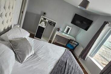 旅馆 Laverty S   The Black Bull Inn