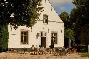 تختخواب و صبحانه Het Kapelhuis
