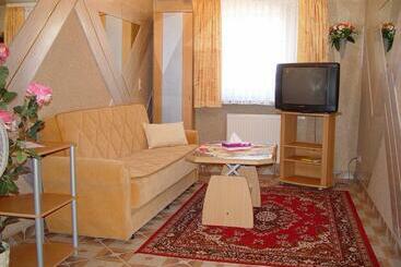 公寓式酒店  Tenne