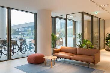 아파트호텔 Premier Suites Rotterdam