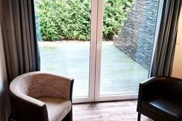 هتل آپارتمان Seasidetownhouse
