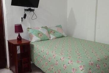 ユースホステル Posada For Living