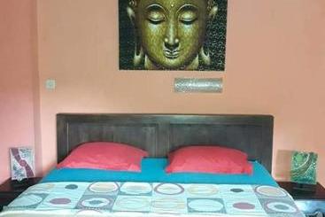 پانسیون Kubu Pilatus Inn