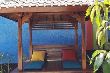 پانسیون Kubu Pilatus Inn