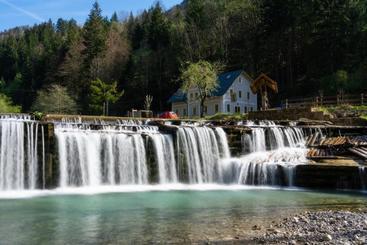 پانسیون Boutique Rooms Pri Rogovilcu