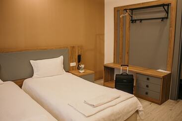 هتل آپارتمان Hayat Palas