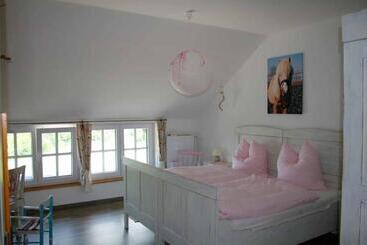 膳宿费 Talblickhof