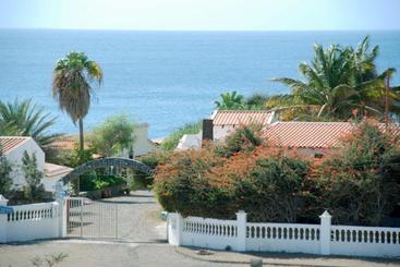 Cloud7 Beach Hostel