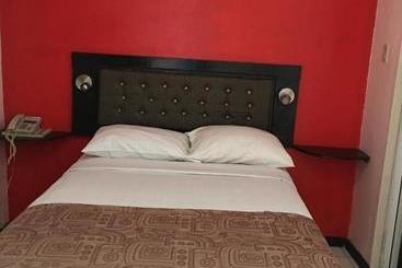 هتل Sunset Inn Apartment