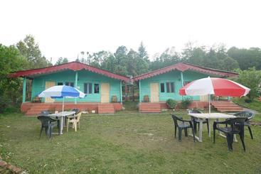 Отель Oyo 35758 My Nest Resort