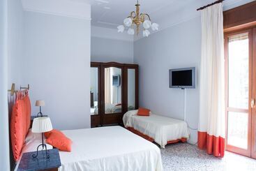 פנסיון Vittoria Guest House Battipaglia