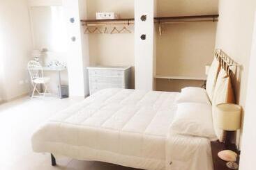 住宿加早餐  Aria Di Mare