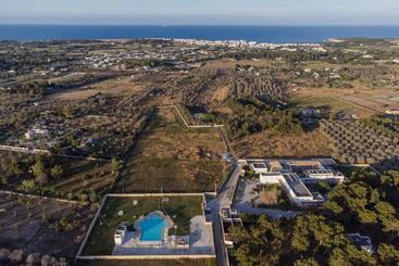 Курорт Masseria Rauccio