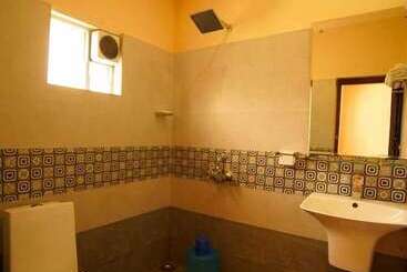 هتل Lumino Dwellings