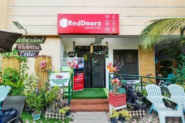 호텔 Reddoorz @ Zapatera Cebu