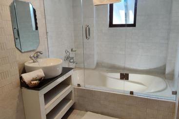 Hostmandu B&b
