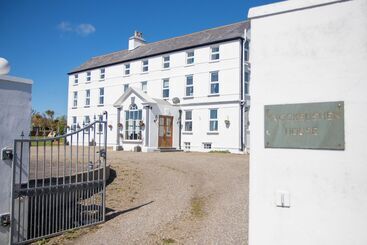 צימר Knock Rushen House