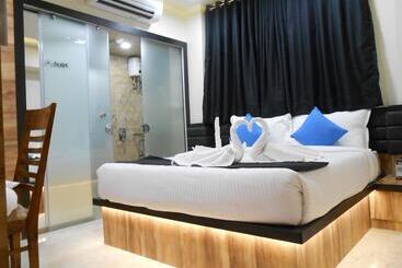 בית מלון כפרי Radana Vashi Navimumbai