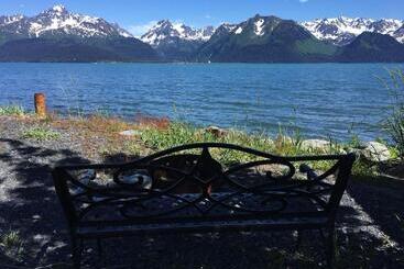 بنسيون Angels Rest On Resurrection Bay Llc