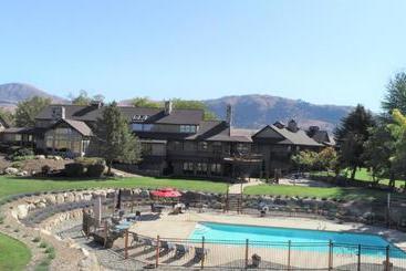 בית מלון כפרי Twisp Terrace Lodge