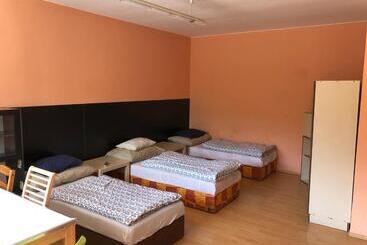 פנסיון Apartments Stupava