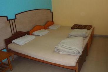 Отель Chandra Lokk