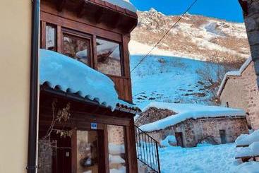Albergue Villa De Bulnes