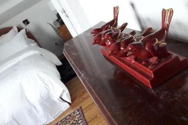تختخواب و صبحانه Villa Steriane