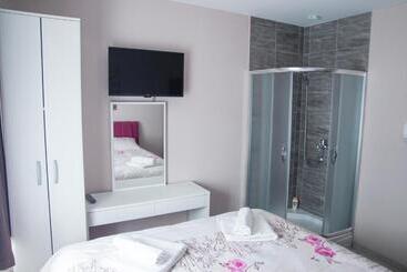 تختخواب و صبحانه Prenoćište Park