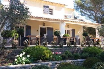 Пансион Petit Dédale