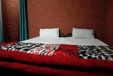 Garhwal Resort, Raithal, Bhatwari, Uttarkashi