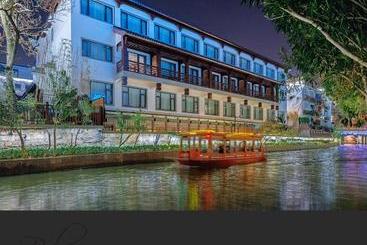 هتل Ssaw Boutique  Nanjing, Library House