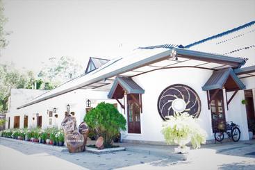 فندق Highcairn Luxury Boutique