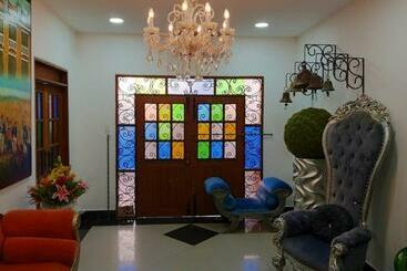 هتل Boutique Campanario Del Rio