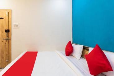 酒店 Shreenath Palace